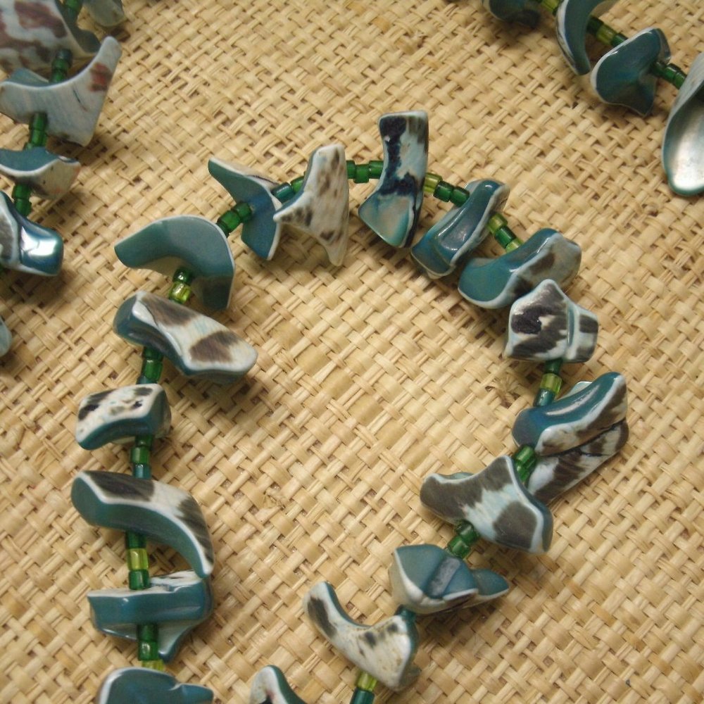 Handmade Blue Dyed Shell & Seed Bead Necklace - Picture 5 of 16